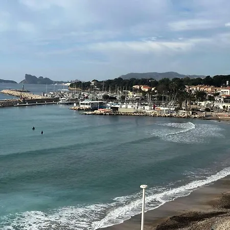 Oustalet - Avec Magnifique Vue Panoramique Sur La A St Cyr Sur Mae-1611 Apartment